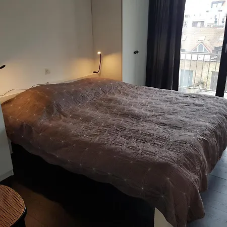 Modern Met Frontaal Zeezicht En Prive Parking Apartamento *